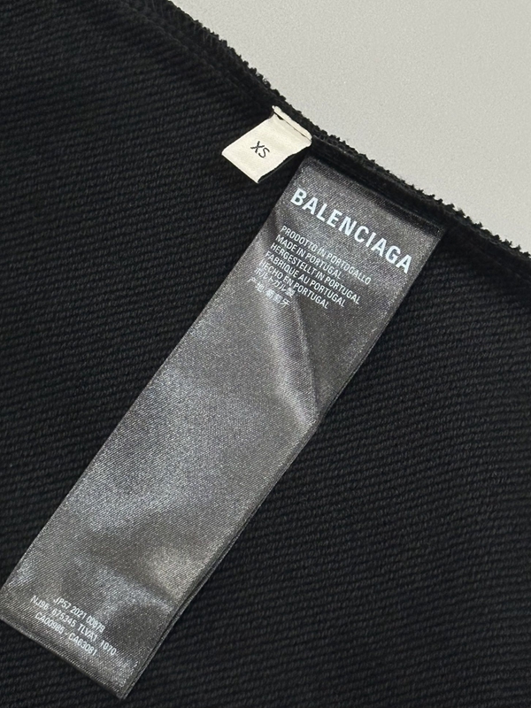 ブランドパーカー角部分ディテール